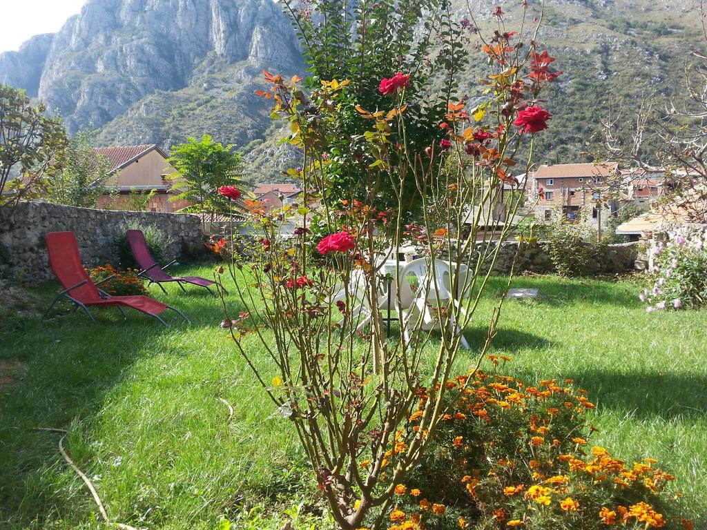 Guesthouse Sanja Mostar Exterior photo